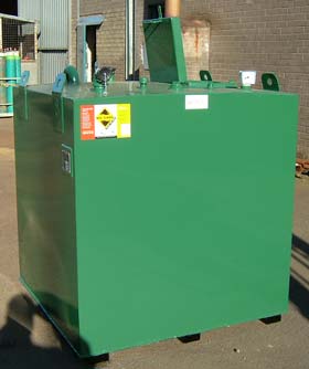 Clean Oil Tank fitted hand pump 